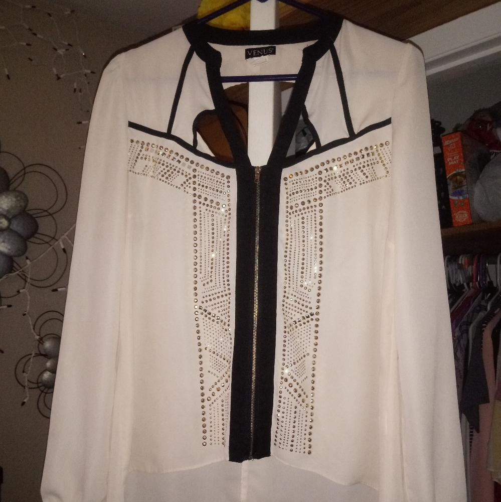 Cutout Blouse💥